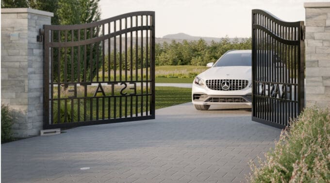 SIMPLIFIED ACCESS CONTROL WITH THE I-GATE-PLUS: SECURE, SEAMLESS, CONVENIENT.